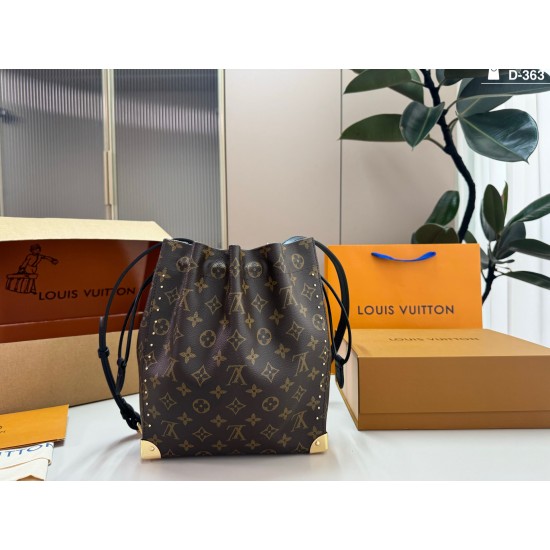 LV Clothing