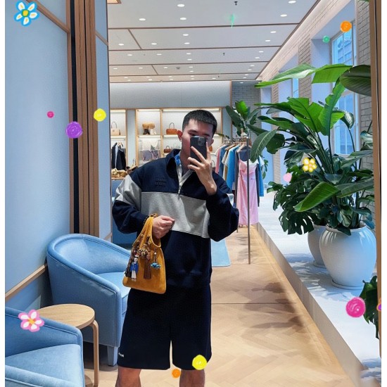 LV Jewelry Ring 