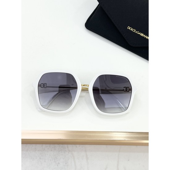 DG Glasses