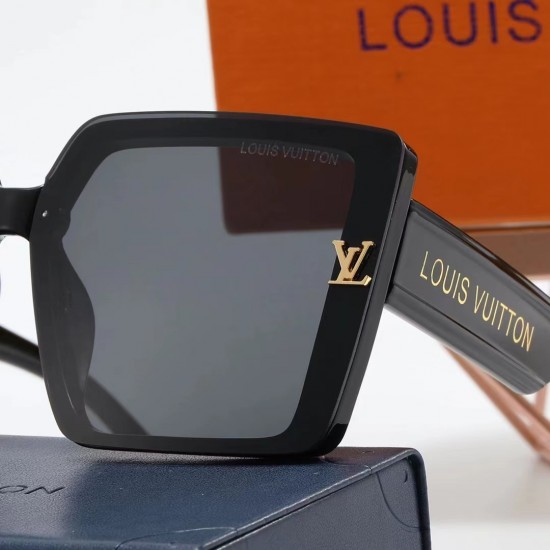 LV Sunglasses Goods