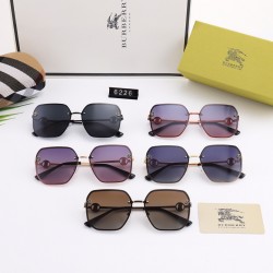 Burberry Glasses—High Quality