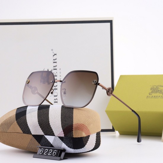 Burberry Glasses—High Quality