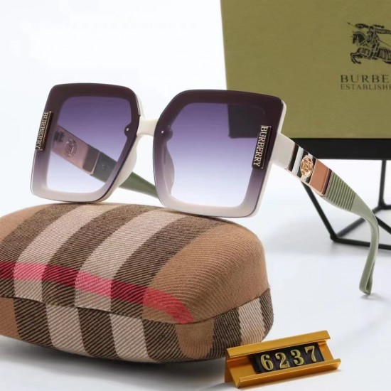Burberry Glasses: High Quality