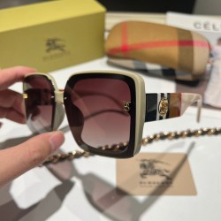Burberry Glasses: Good Quality