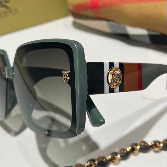 Burberry Glasses: Good Quality