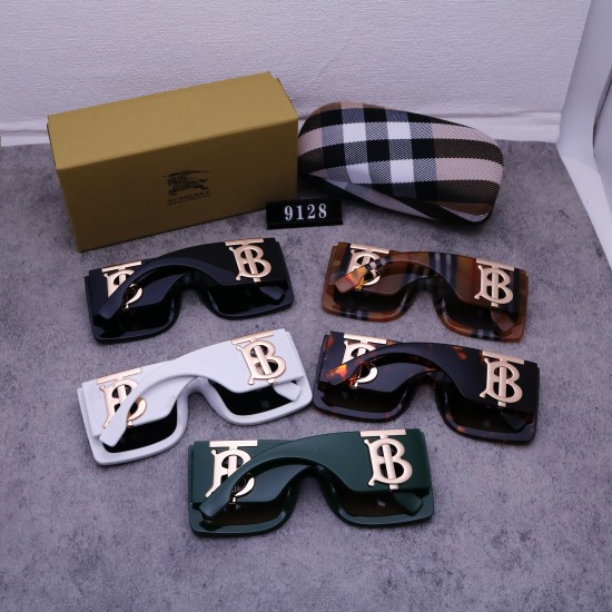 Burberry Glasses: High Quality