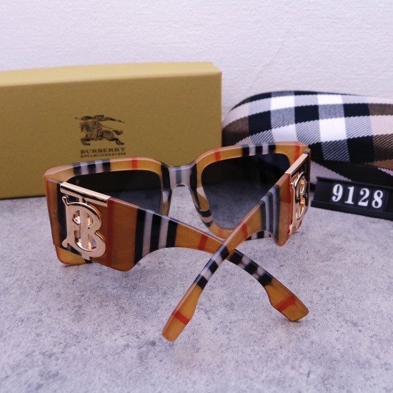 Burberry Glasses: High Quality