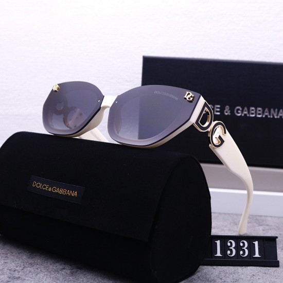 DG Glasses: High Quality
