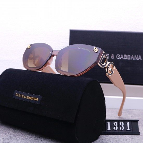 DG Glasses: High Quality