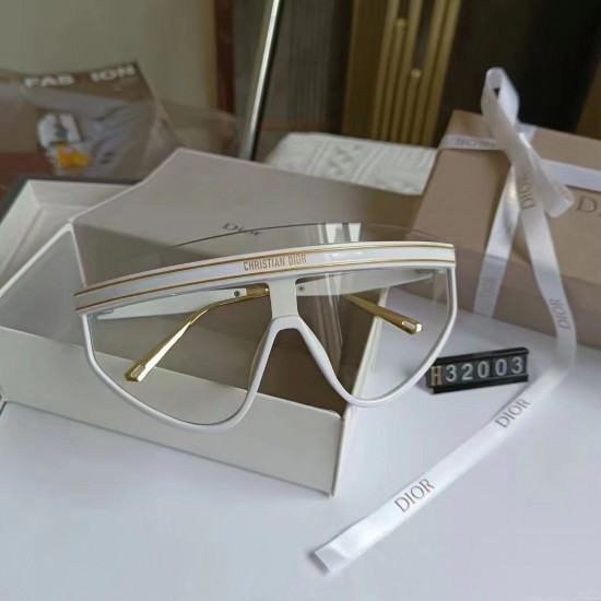 Dior Glasses: High Quality