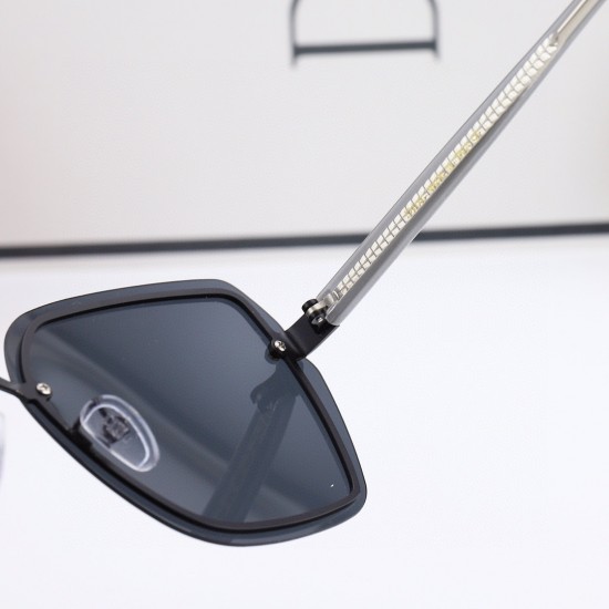 Dior Glasses: High Quality