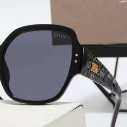 Dior Glasses: High Quality