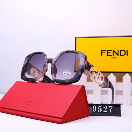 Fendi Glasses: High Quality