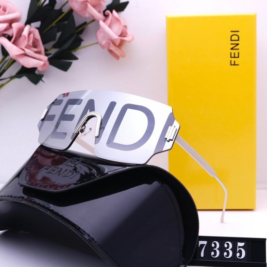 Fendi Glasses: High Quality