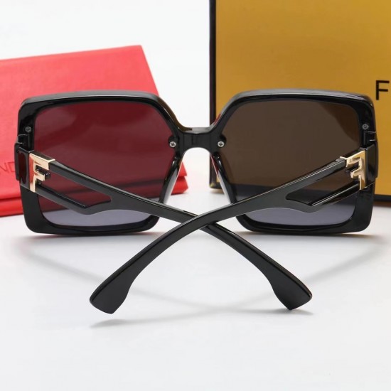 Fendi Glasses: High Quality