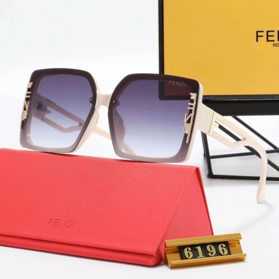 Fendi Glasses: High Quality