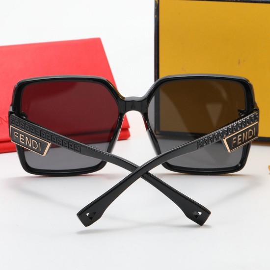 Fendi Glasses: High Quality