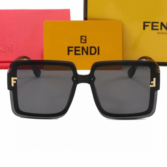 Fendi Glasses: High Quality