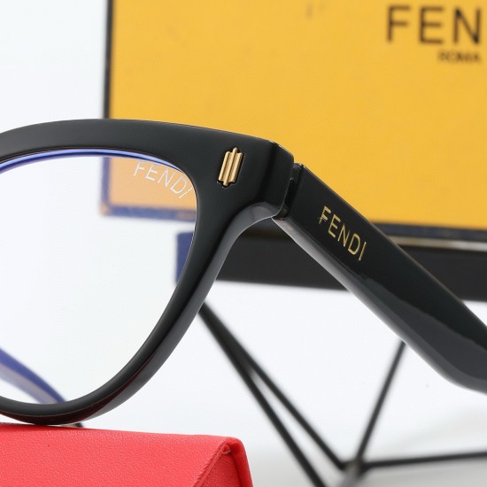 Fendi Glasses: High Quality