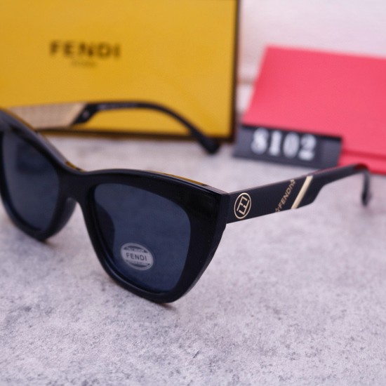 Fendi Glasses: High Quality