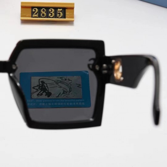 Gucci Glasses: High Quality