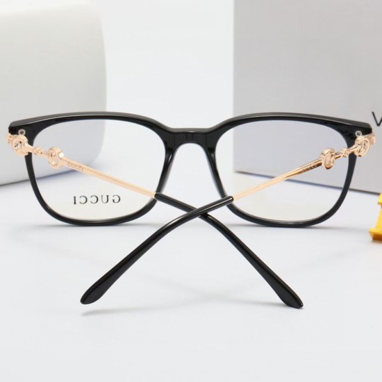 Versace Glasses: High Quality