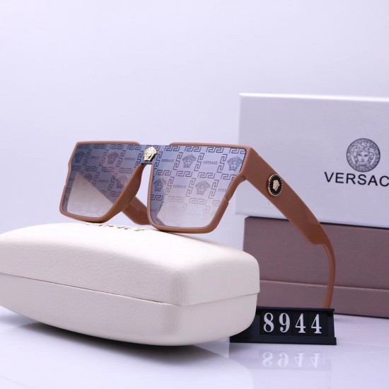 Versace Glasses: High Quality