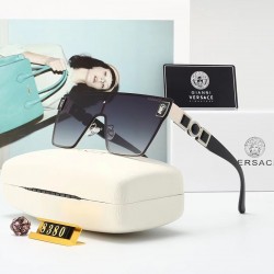 Versace Glasses: High Quality