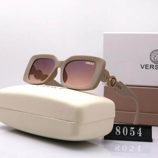 Versace Glasses: High Quality