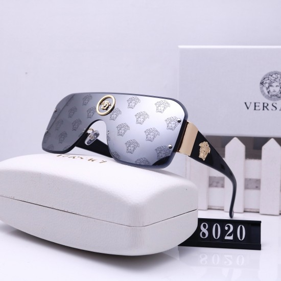 Versace Glasses: High Quality