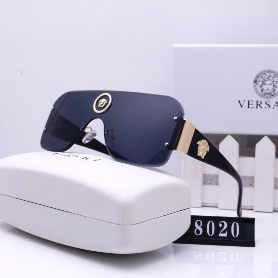 Versace Glasses: High Quality