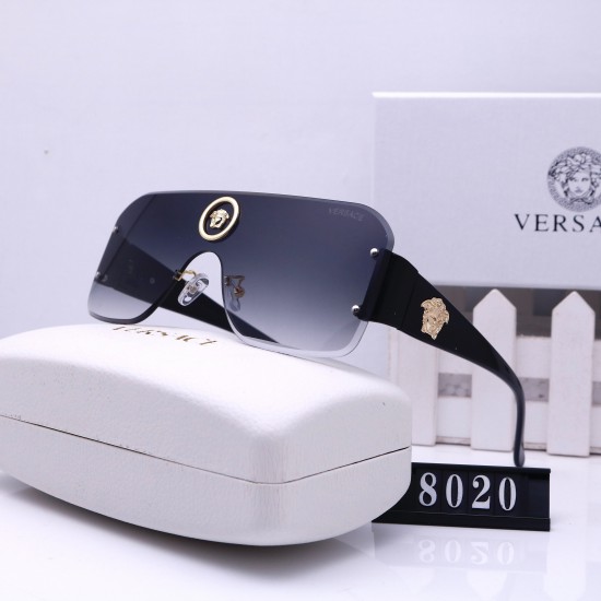Versace Glasses: High Quality