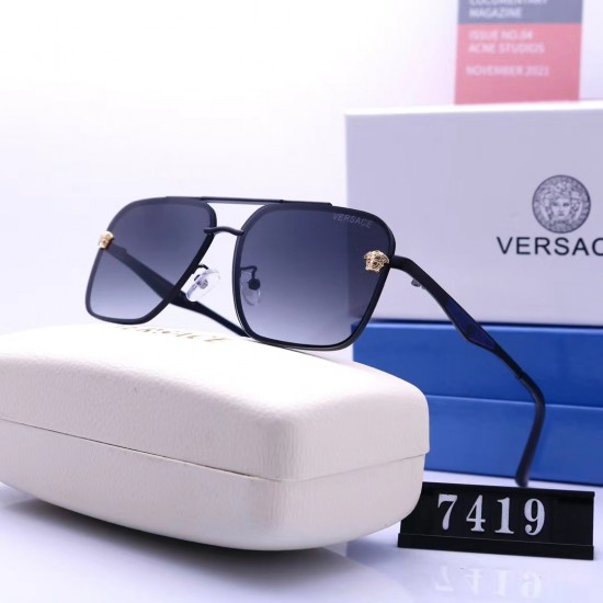 Versace Glasses: High Quality