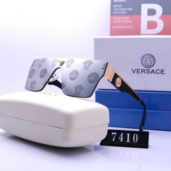 Versace Glasses: High Quality