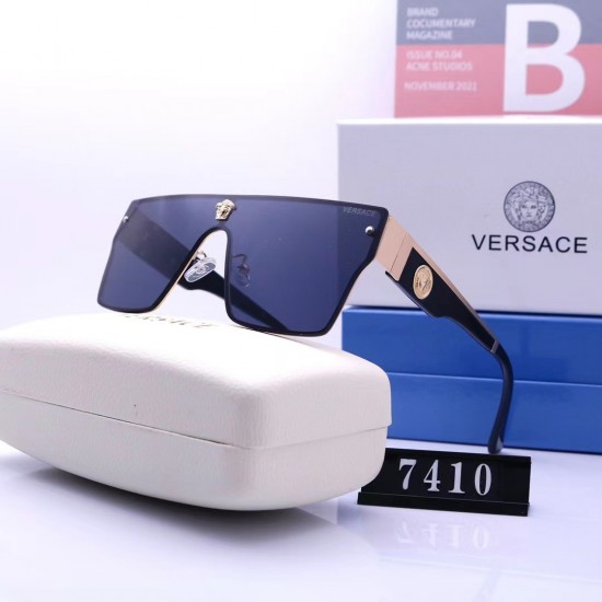 Versace Glasses: High Quality