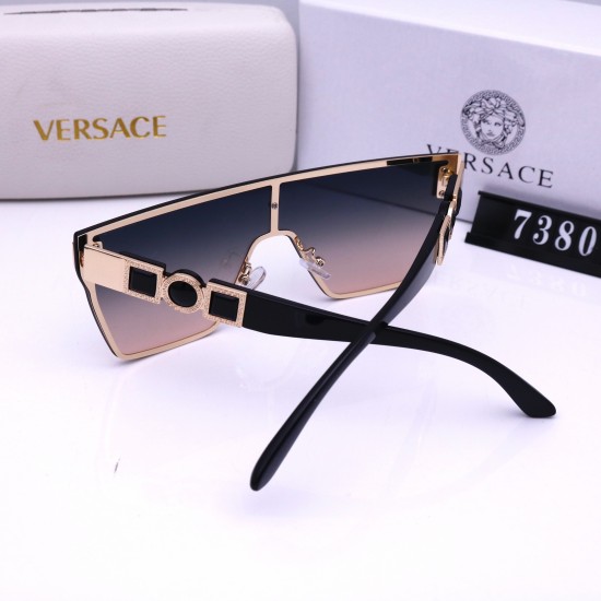 Versace Glasses: High Quality
