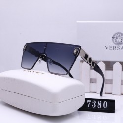 Versace Glasses: High Quality