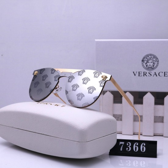 Versace Glasses: High Quality