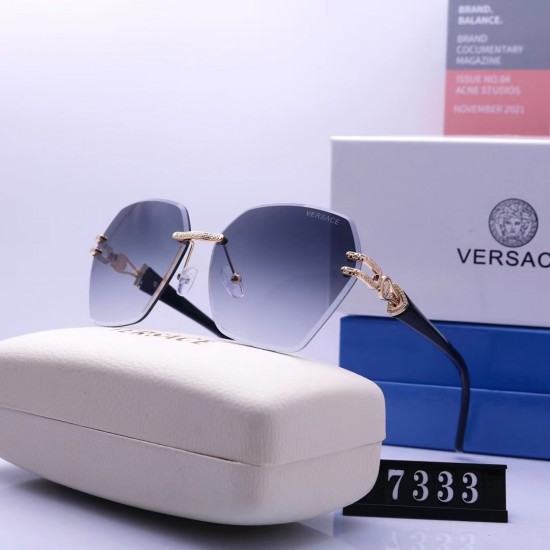Versace Glasses: High Quality