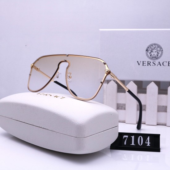 Versace Glasses: High Quality