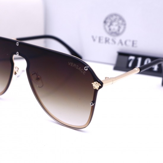 Versace Glasses: High Quality
