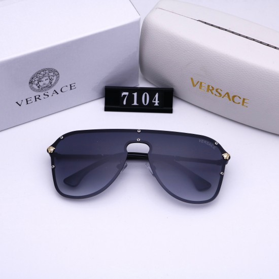 Versace Glasses: High Quality