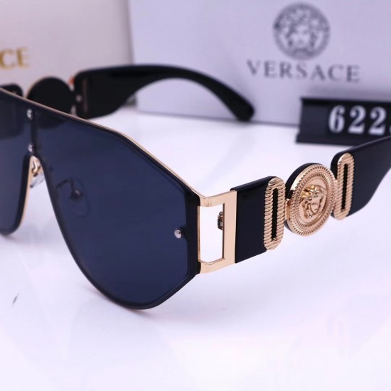 Versace Glasses: High Quality
