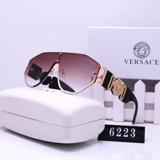 Versace Glasses: High Quality