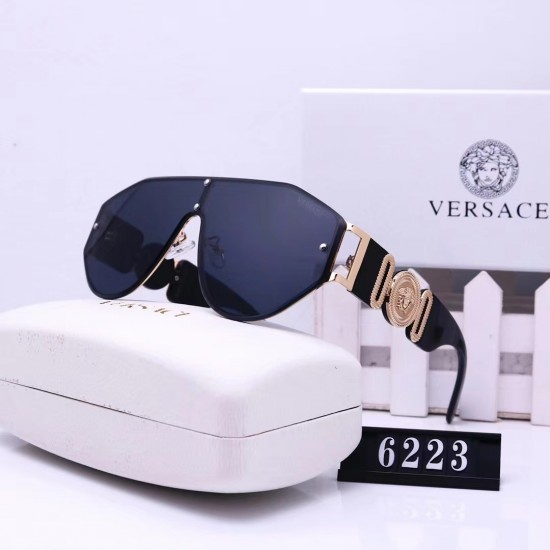 Versace Glasses: High Quality