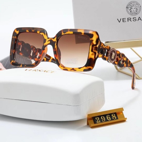 Versace Glasses: High Quality