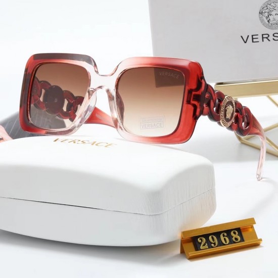 Versace Glasses: High Quality