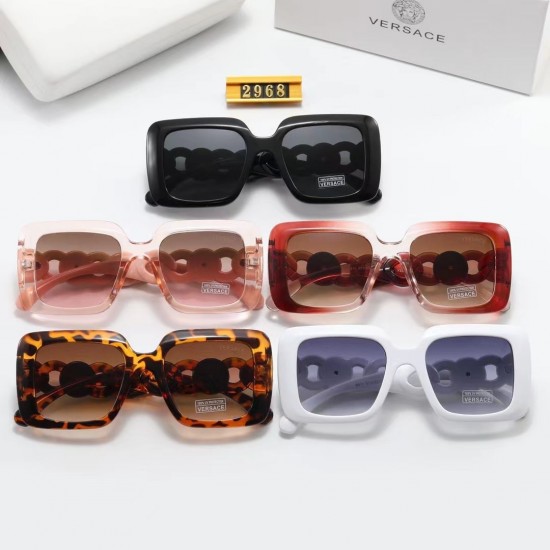 Versace Glasses: High Quality