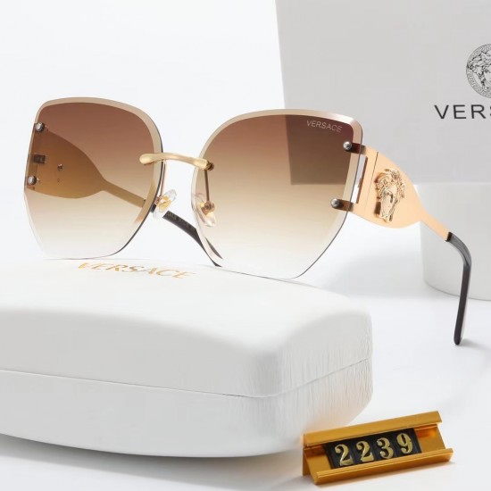 Versace Glasses: High Quality