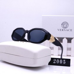 Versace Glasses: High Quality